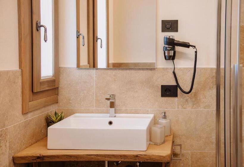 בית מלון כפרי Ca Lisel