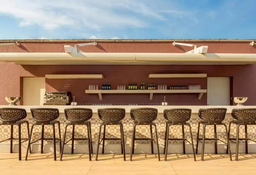 هتل Four Points By Sheraton Ikot Ekpene