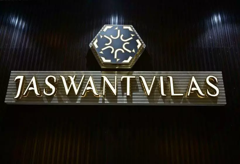 ホテル Jaswant Vilas   10mins From Railway & Bus Station
