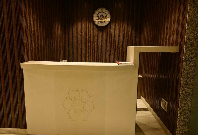 Hotel Jaswant Vilas 10mins From Railway & Bus Station