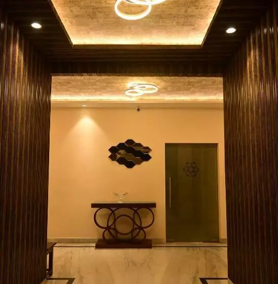 ホテル Jaswant Vilas   10mins From Railway & Bus Station