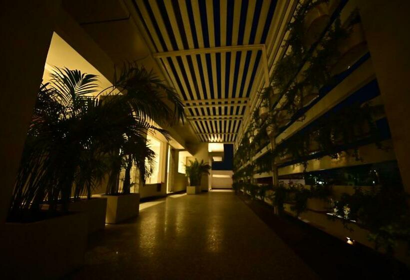 Hotel Jaswant Vilas 10mins From Railway & Bus Station