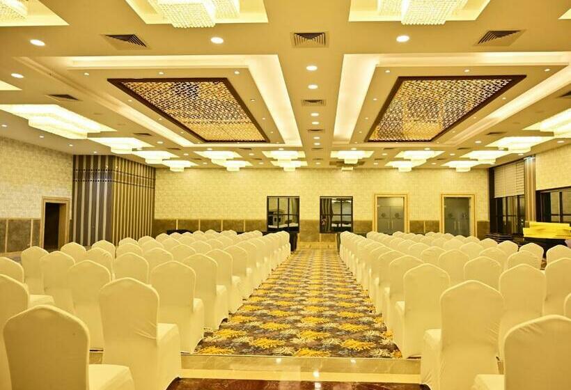 Hotel Jaswant Vilas 10mins From Railway & Bus Station