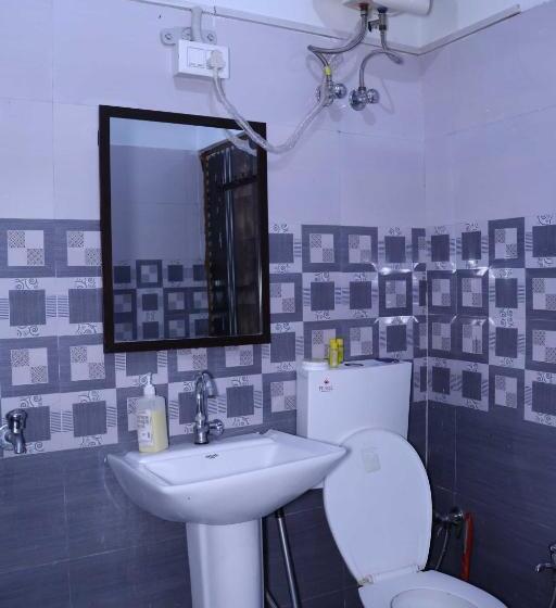 בית מלון כפרי Oyo Natraj Greens Dev Farm