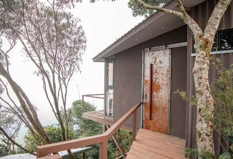 ホテル Tres Piedras