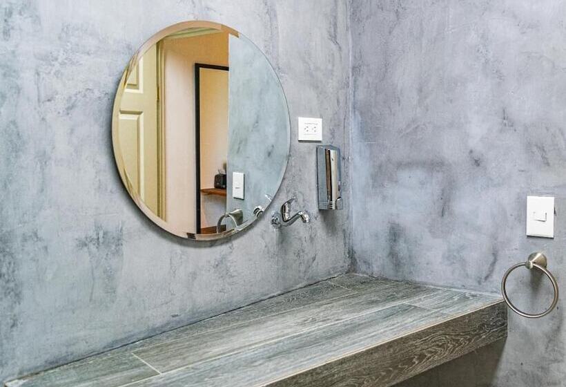 ホテル Tres Piedras