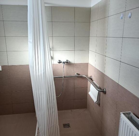 Пансион Jázmin Vendégház