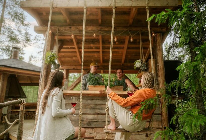 استراحتگاه Nordic Island Hideout