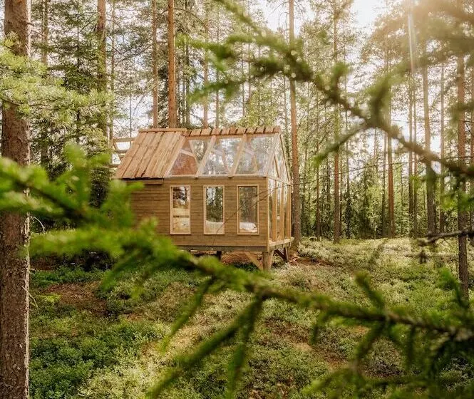 Nordic Island Hideout Glamping Resort