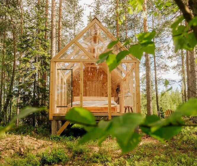 استراحتگاه Nordic Island Hideout