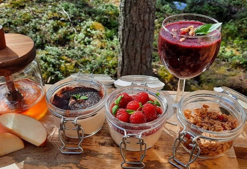 استراحتگاه Nordic Island Hideout