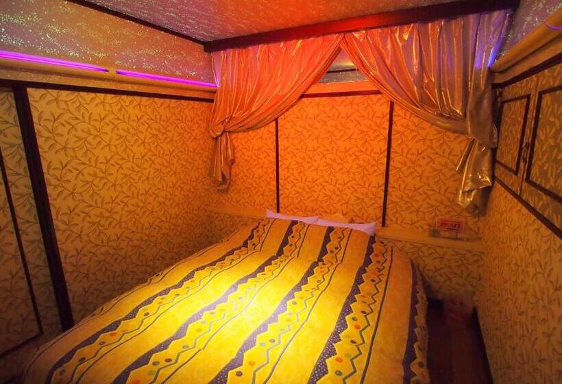 ホテルセーラ赤堀店