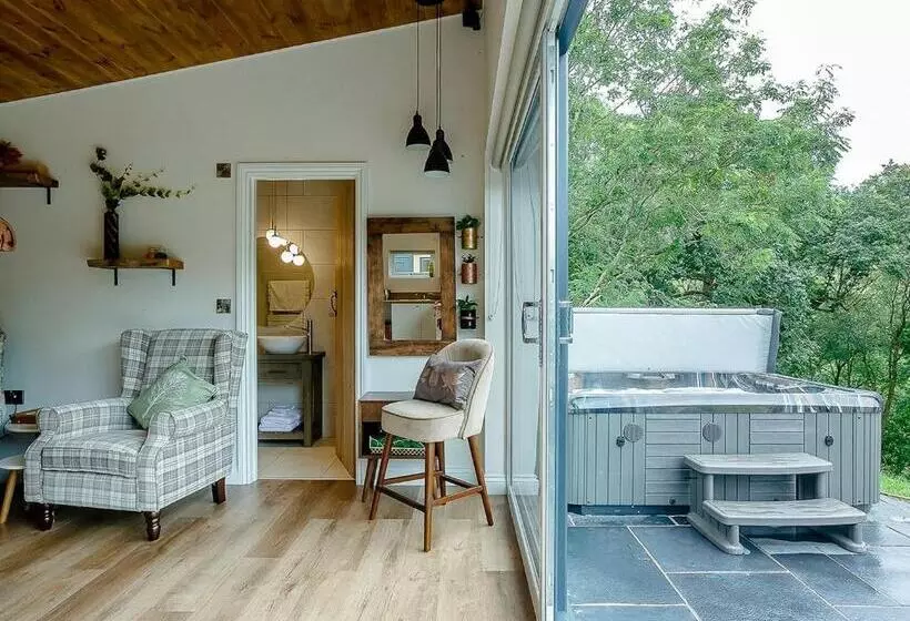 リゾートホテル Nantycoed Lodges