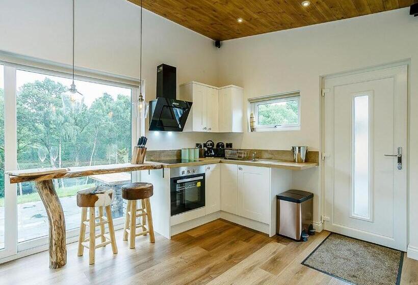 אתר נופש Nantycoed Lodges