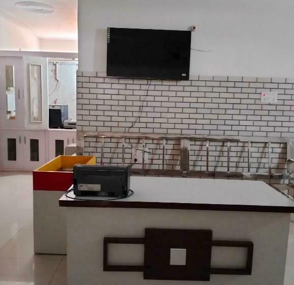 فندق Oyo Dhariwal  And Residency