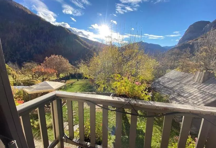 ペンション Maison D’hôtes Les Méans