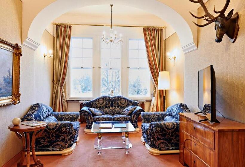 호텔 Bernsteinschloss