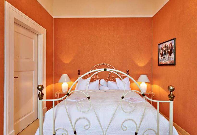 호텔 Bernsteinschloss