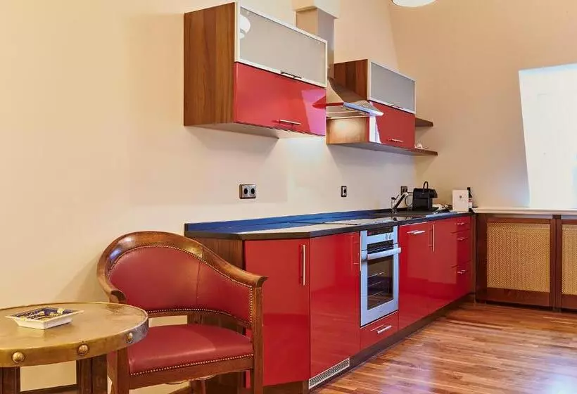 Hotelli Bernsteinschloss