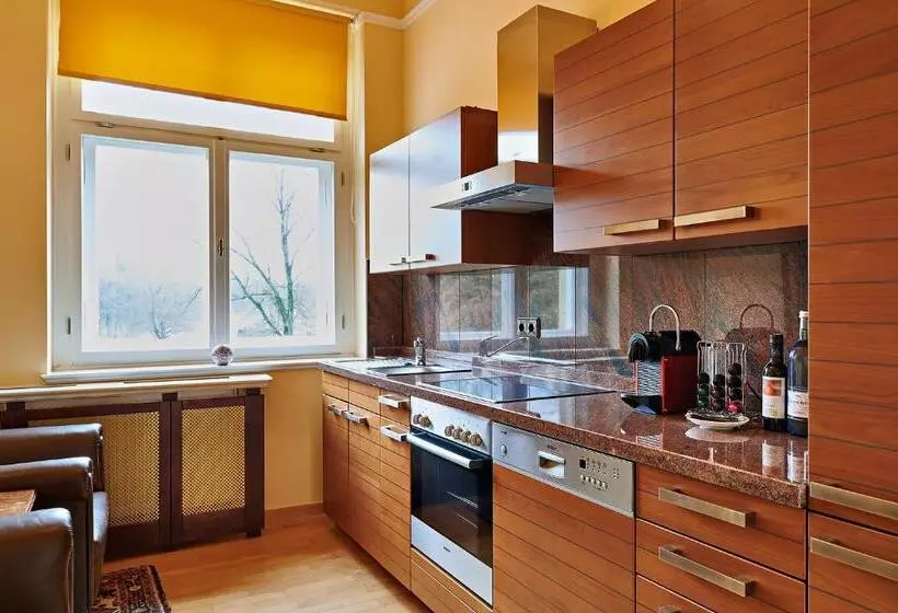 Hotelli Bernsteinschloss