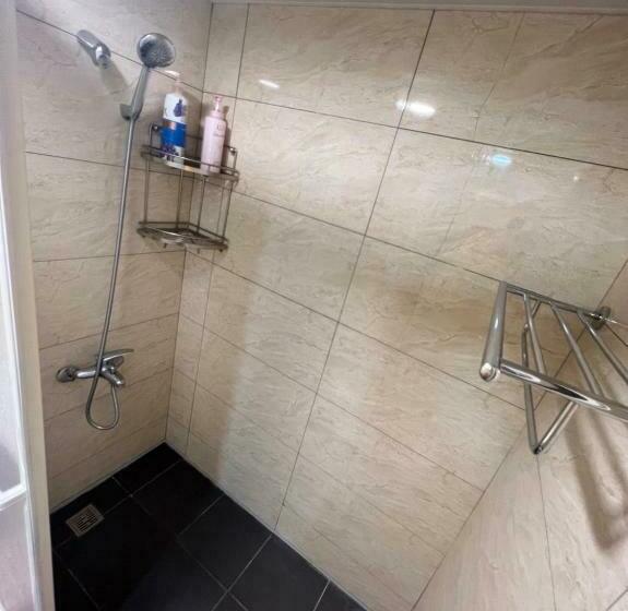 هاستل 果芒驛站旅店