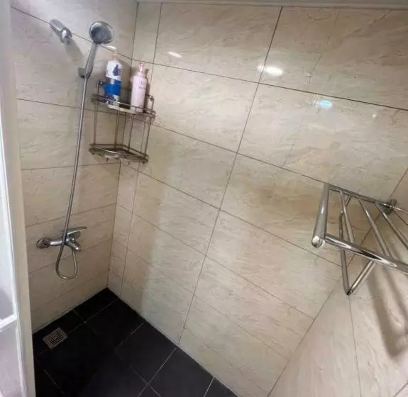 هاستل 果芒驛站旅店