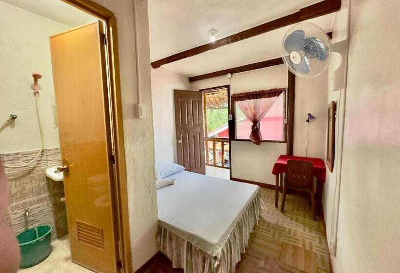 הוסטל Darpins Guesthouse