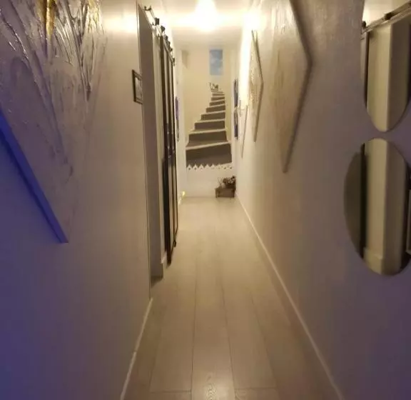 Majatalo ô 3 Parasols