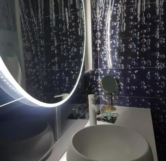 Majatalo ô 3 Parasols