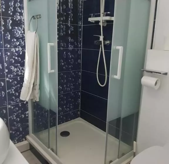 Majatalo ô 3 Parasols