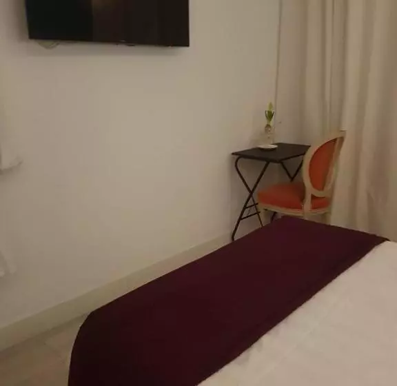 Majatalo ô 3 Parasols