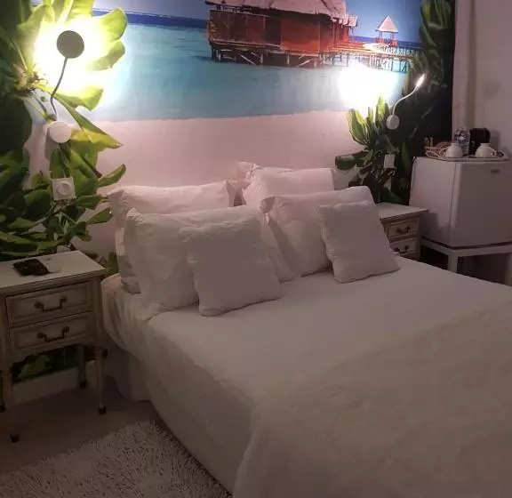 Majatalo ô 3 Parasols