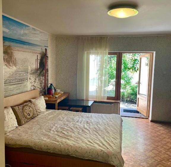 پانسیون Lindaga