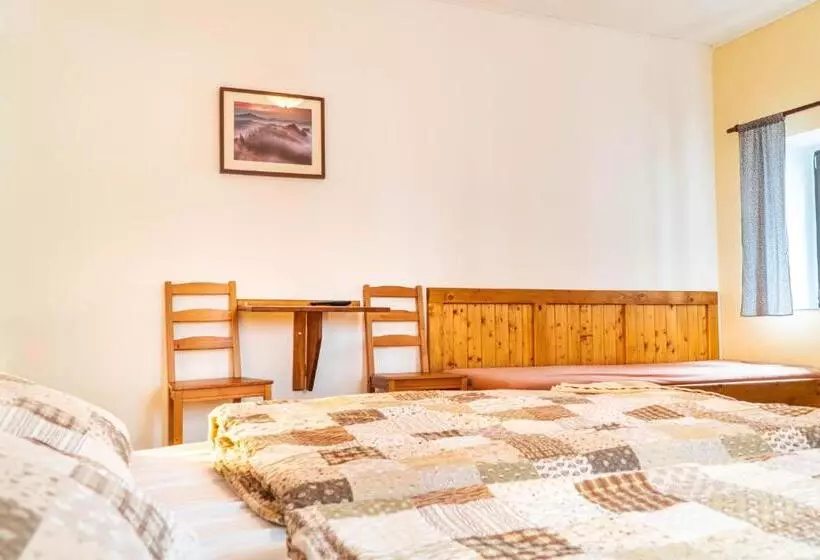 Majatalo Penzion Jedlová