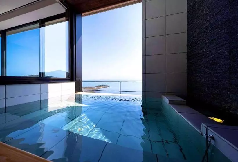 Ryokan Tara Dakeonsen Kanigoten