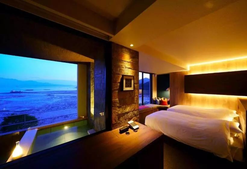 Ryokan Tara Dakeonsen Kanigoten