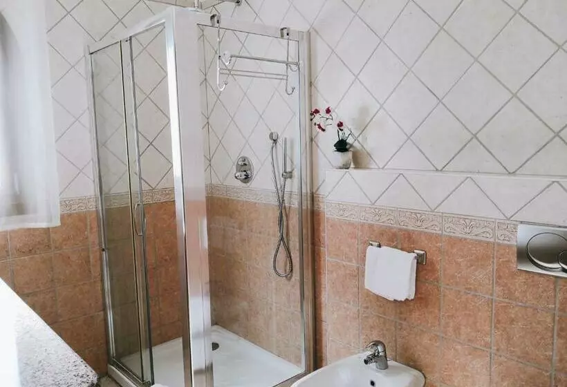 تختخواب و صبحانه A Lu Ponti