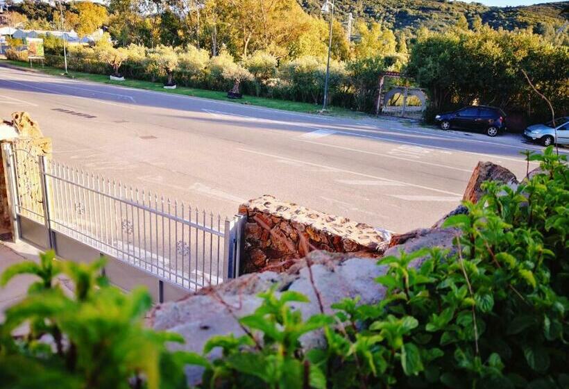 مبيت وإفطار A Lu Ponti