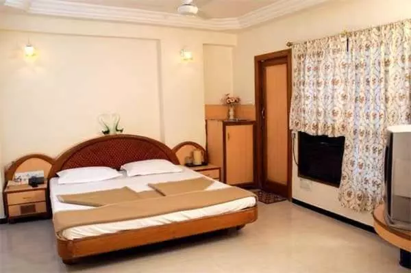 ホテル Oyo  Fabulous Inn Near Pvr Ansal Plaza Greater Noida
