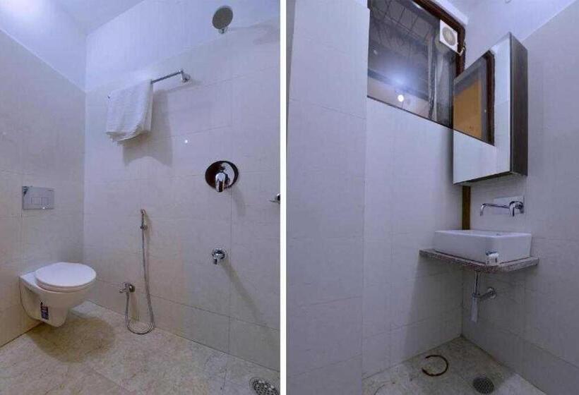 ホテル Oyo  Fabulous Inn Near Pvr Ansal Plaza Greater Noida