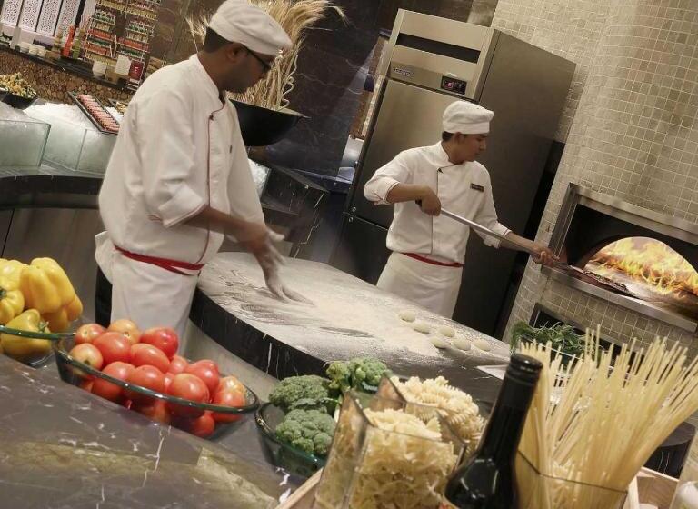 ホテル Oyo  Fabulous Inn Near Pvr Ansal Plaza Greater Noida