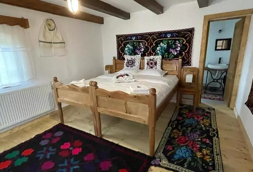 ペンション Conacul Maramureșean Bilgăr