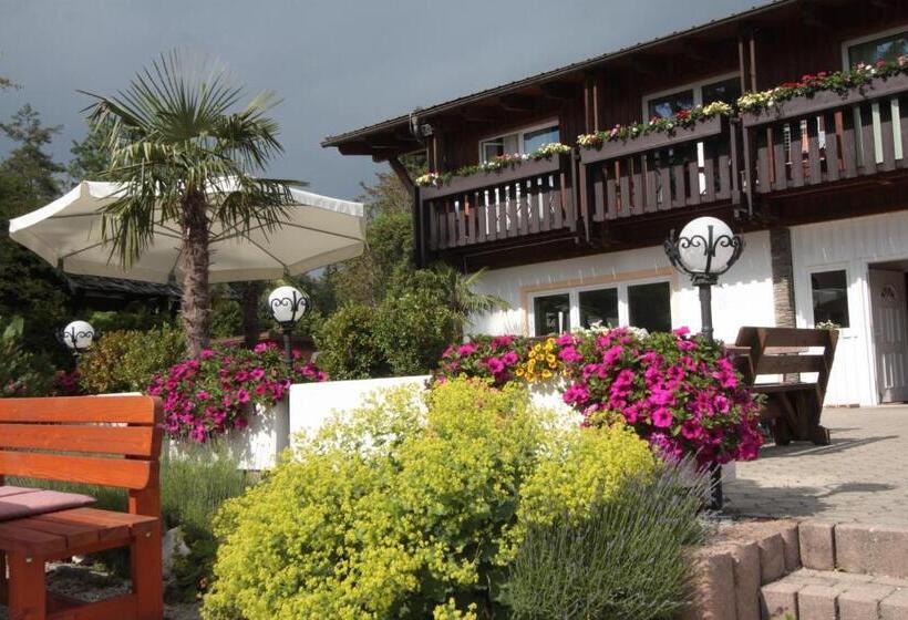 펜션 Ferienanlage Forellenhof