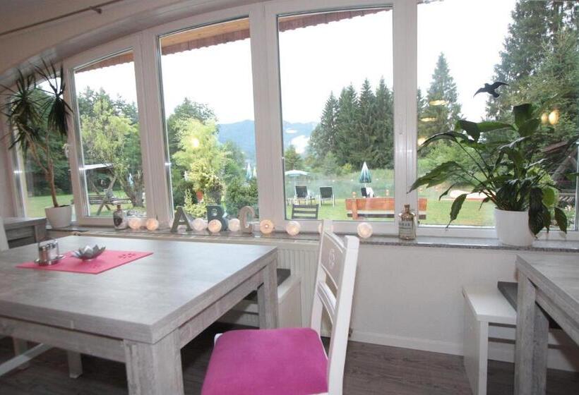 펜션 Ferienanlage Forellenhof