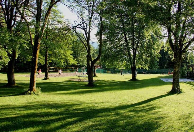 펜션 Ferienanlage Forellenhof