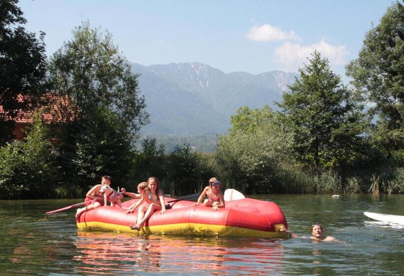 펜션 Ferienanlage Forellenhof