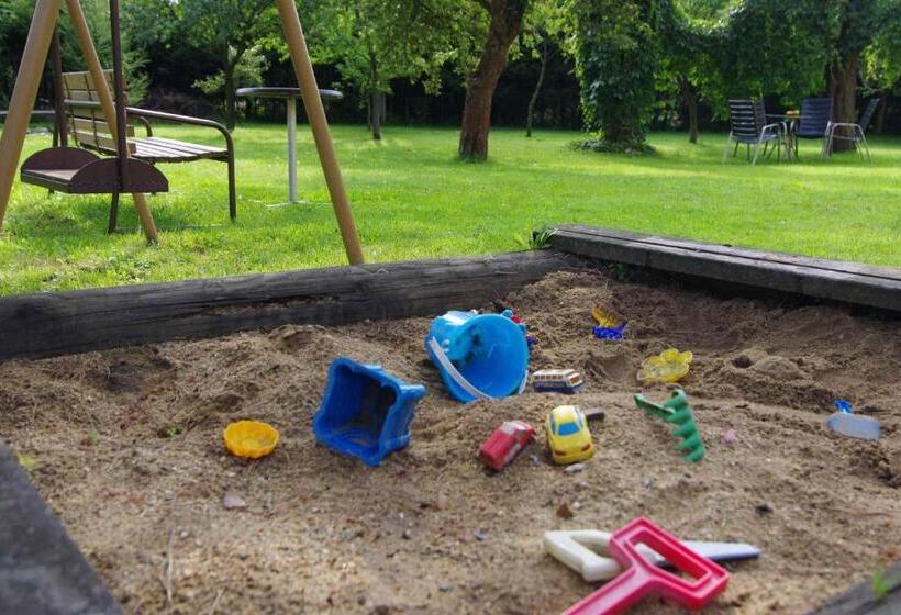 膳宿费 Penzion Gott