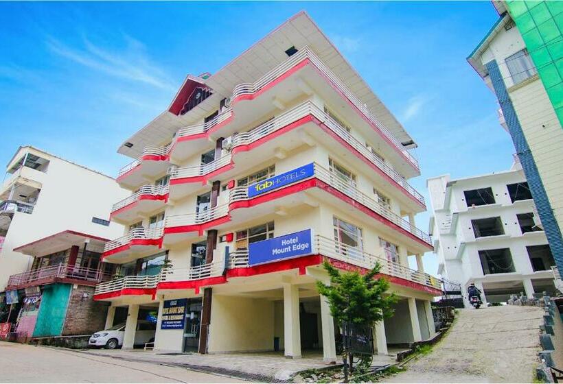 Fabhotel Mount Edge