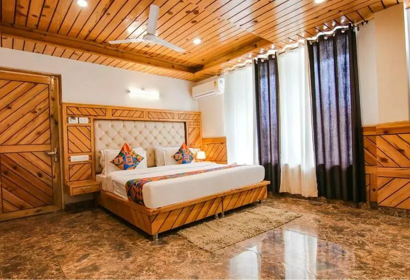 Fabhotel Mount Edge