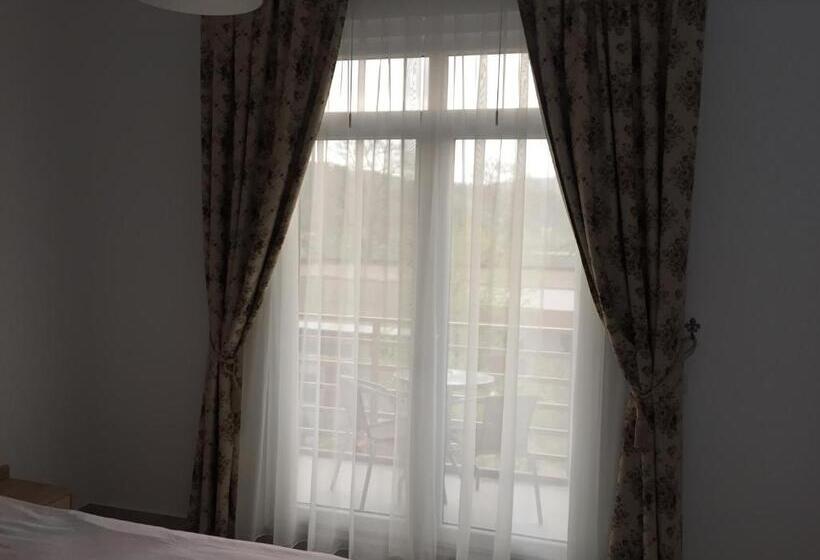 پانسیون Aby Sunrise